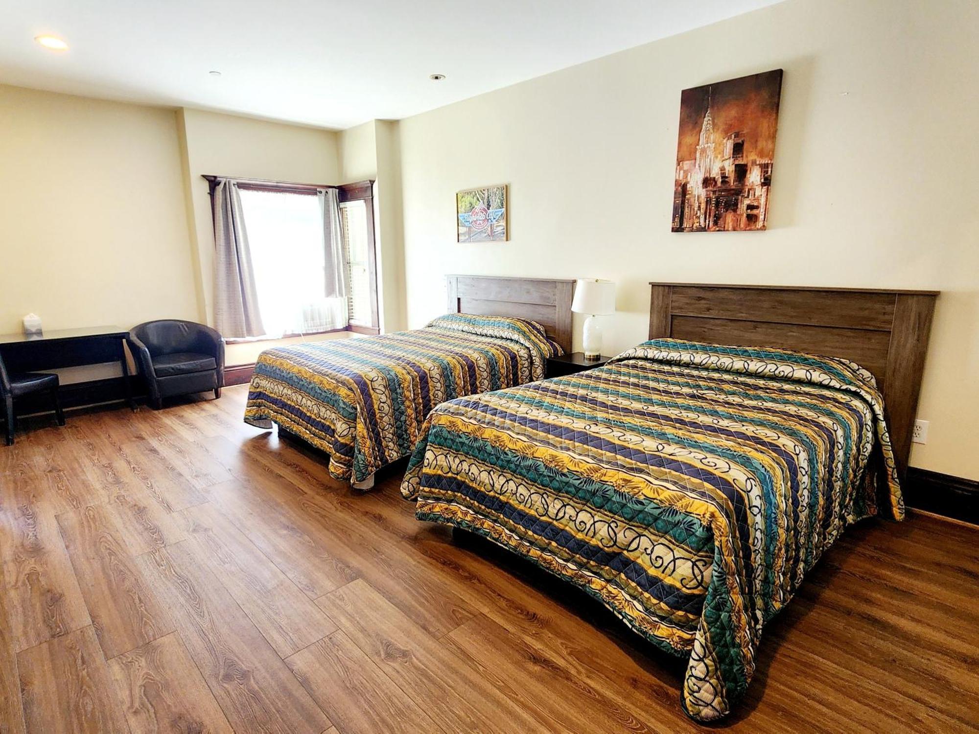 Santa Paula Inn Zimmer foto